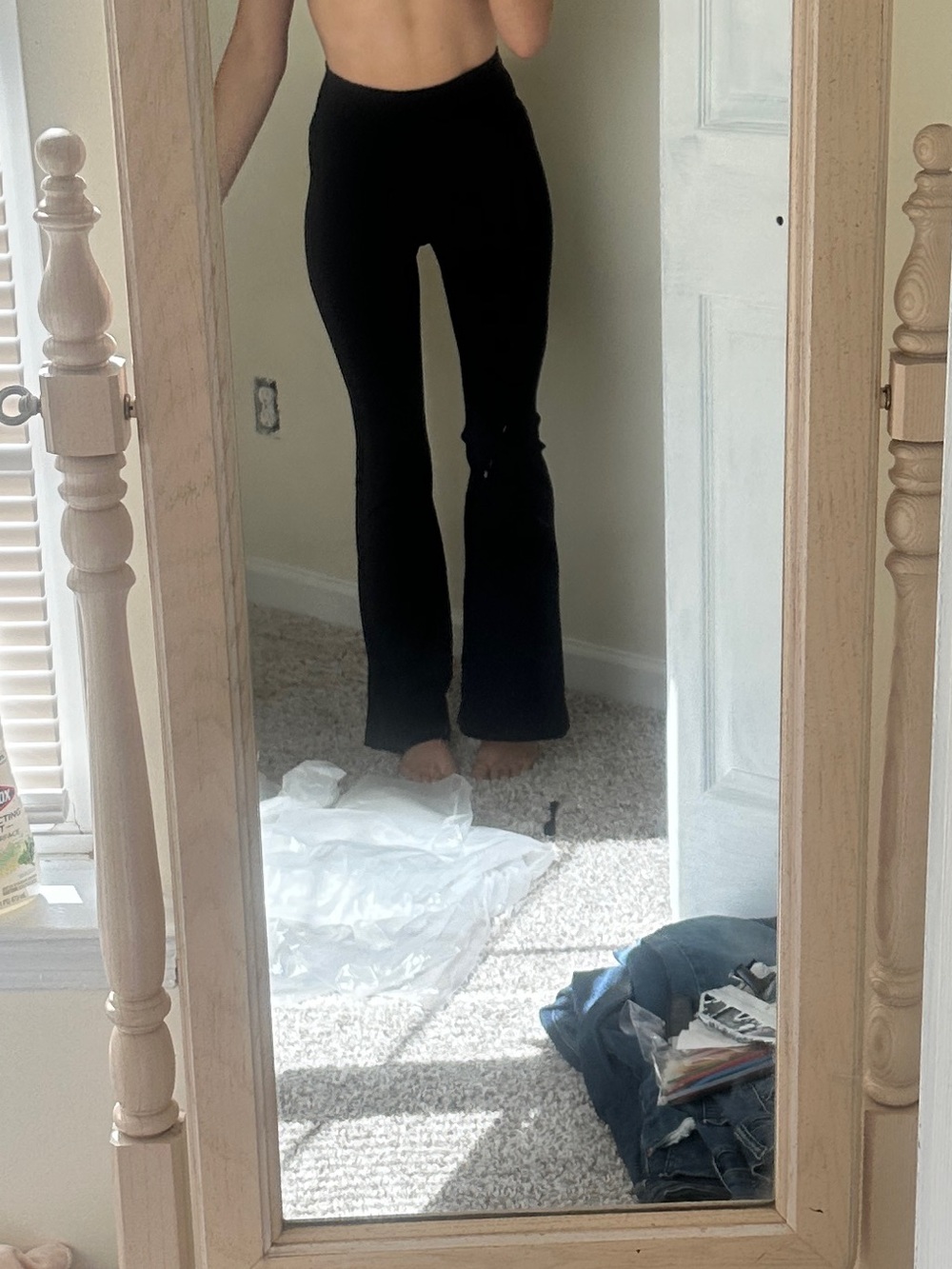 Black Flare Leg Yoga Pants - Women's Comfortable Stretch